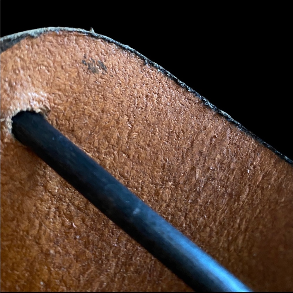 Vintage Handmade Artisan Wooden & Leather Hair Accessory - Picture 6 of 6